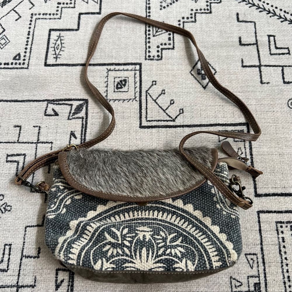 Myla Bag Crossbody Bag Gray Brown